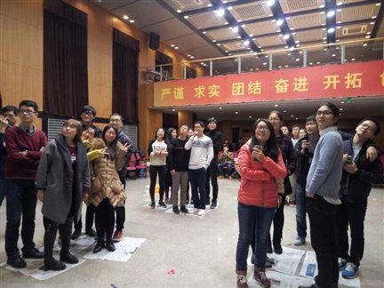 C:UserswyyuDesktop	917185437871009814.jpg