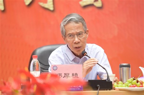 L:工作图片9年照片9.7.5 夏建白院士从事科研活动60周年学术研讨会精选.JPG
