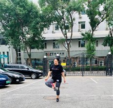 C:UsersdellDesktop分院健身达人活动新建文件夹运动类机关一 张建军 踢毽子.jpg
