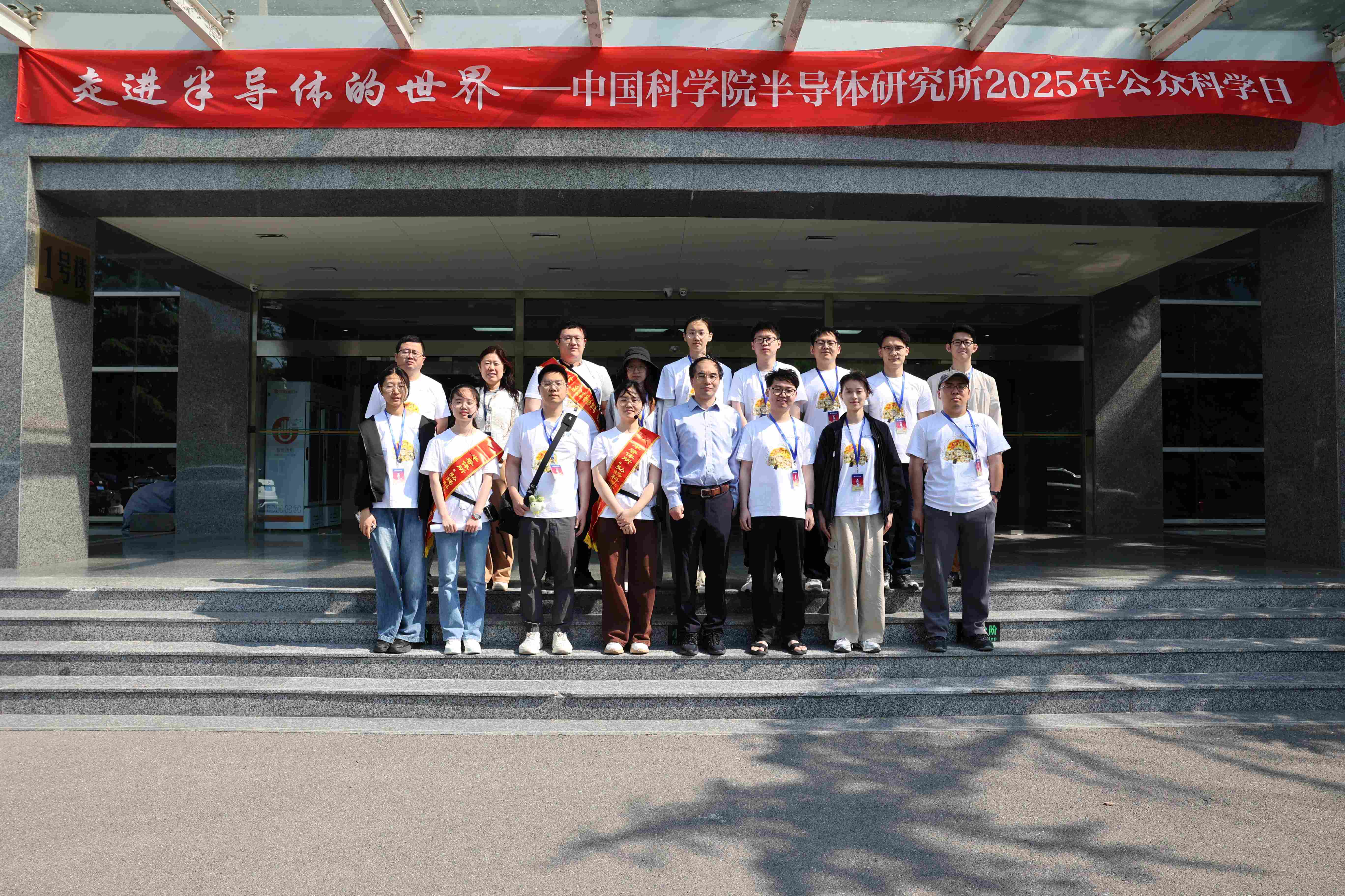 图14(2).jpg